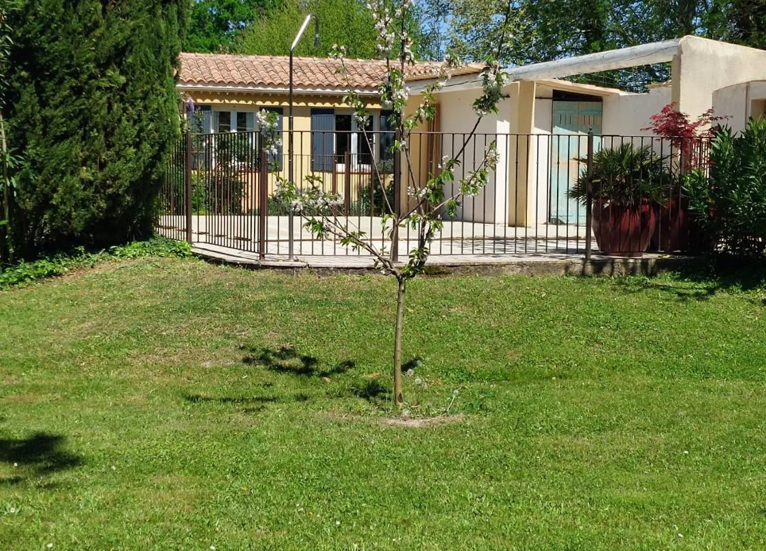 Mas Sun Villa Famille En Campagne Althen-des-Paluds